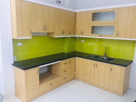 Bán nhà Đội Cấn Ba Đình. An sinh đỉnh. Diện tích 40m2. 5 tầng. Mặt tiền 4.2m. giá 4.5 tỷ
