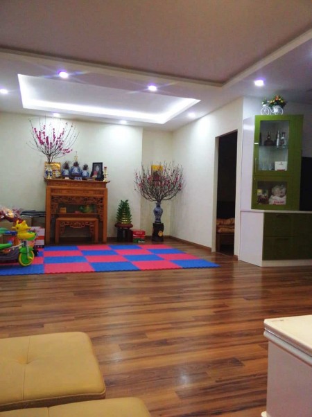 Bán căn hộ 3 phòng ngủ LotusLake View Gia Thụy, Long Biên, S: 107 m2, Gía: 2,9 tỷ LH 0366735565