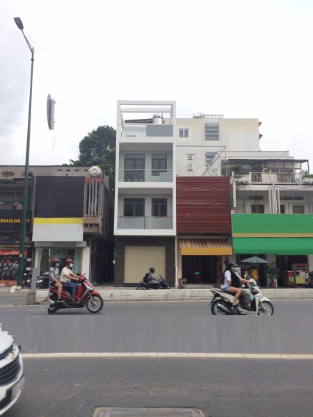 Mặt Tiền Đường Bình Trị Đông. DT: 4 x 27 - Vị trí đẹp