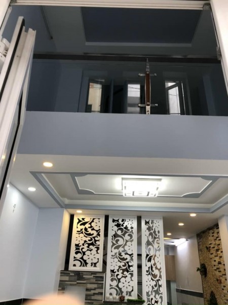 Nhà mới 3 lầu 3pn 40m2 giá 3 tỷ 75 Nguyễn Tư Giản Phường 12 Gò Vấp