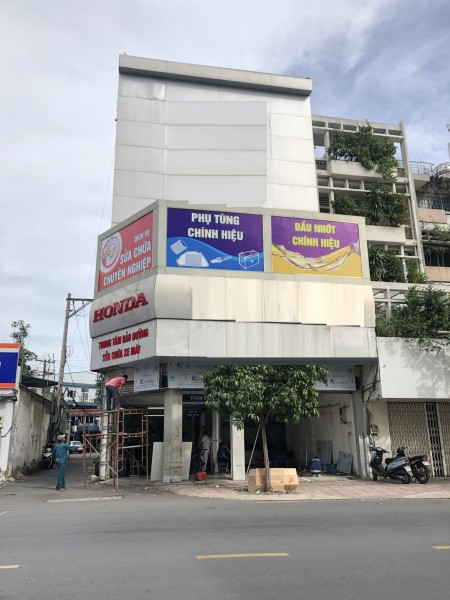 Mặt Tiền thuận tiện di chuyển các Quận dt 5 x 20, 3 lầu Vành Đai Trong