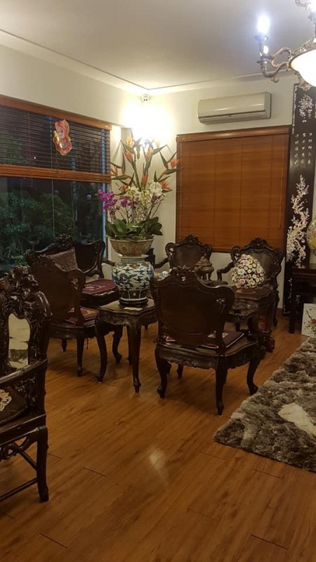 Đi đến slide 8