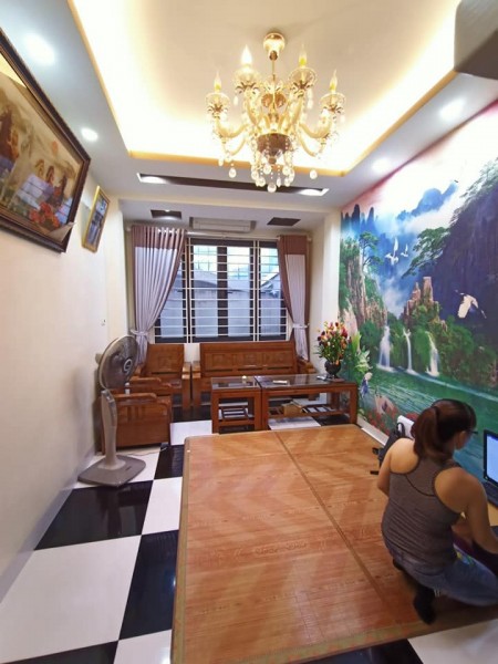 BÁN NHÀ GIẢNG VÕ 45M2 5 TẦNG CHỈ 5XTY