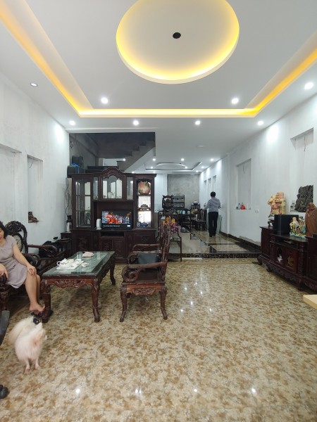 Bán nhà Văn La 40m2, 4 tầng ngõ ô tô tránh giá 4 tỷ