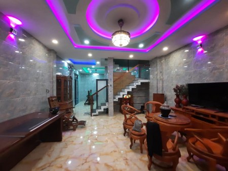 Bán nhà HXH tặng nội thất 2 tỷ, Nguyễn Sơn, Tân Phú, ngang 5.3m, 6.65 tỷ