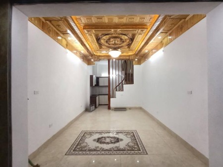 Ô tô đỗ cửa Full nội thất đẹp mê ly Tân Mai, Hoàng Mai 30m2, 2.69 tỷ