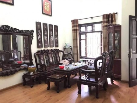 NHÀ ĐẸP DÂN XÂY PHỐ LỤA HÀ ĐÔNG 40M 4 TẦNG CHỈ 2.82 TỈ LH 0942861188