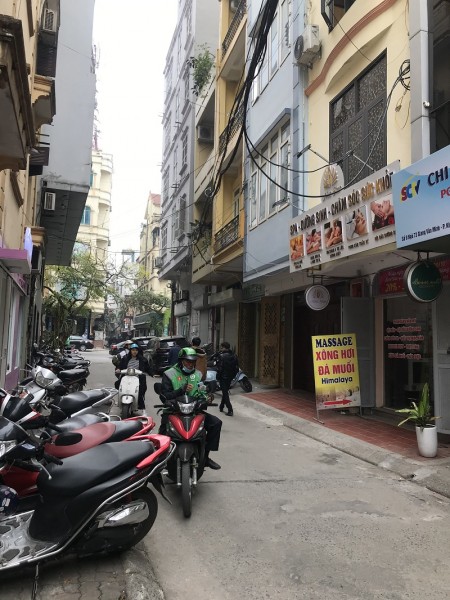 Cho thuê nhà ngõ 73 Giang Văn Minh, Đội Cấn, Ba Đình 60m2 x 3Tầng, giá 18tr/th LH 0904338931