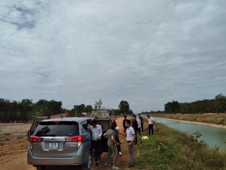 Đi đến slide 2