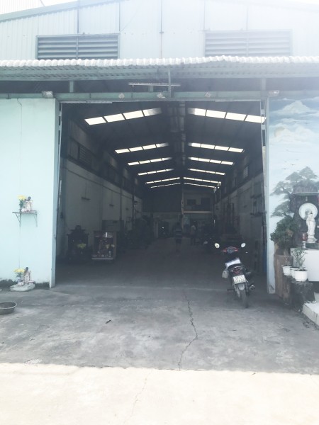 Chính chủ cần bán nhà xưởng có sẵn mặt tiền đường nhựa lớn