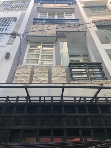 BÁN GẤP NHÀ ĐẸP VÕ VĂN KIỆT, 23m2 (3x7.6), 4 TẦNG - GIÁ CHỈ 5.8 TỶ - CÓ HỘ KHẨU QUẬN 1