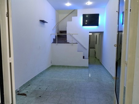 Kẹt tiền bán nhà Thống Nhất, P.11, Gò Vấp, 4.2x15m, 1 trệt, 1 lầu, 3.35 tỷ