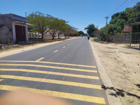 CẦN BÁN NHANH LÔ ĐẤT ĐỂ XÂY NHÀ