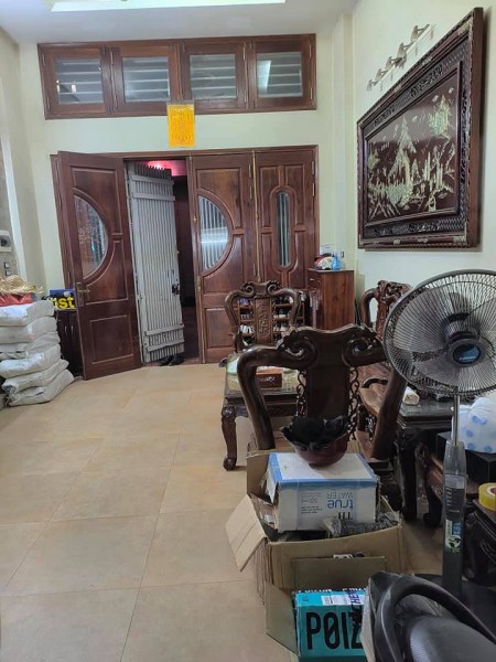 Bán nhà PL ô tô tránh đường 800A Cầu Giấy 45m2 x 5 tầng giá 9,2 tỷ. LH 0912442669