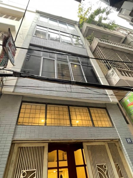 Bán nhà Trần Cung DT 42m2, Lô góc, 2 thoáng, oto sát nhà chỉ 3.8 tỷ