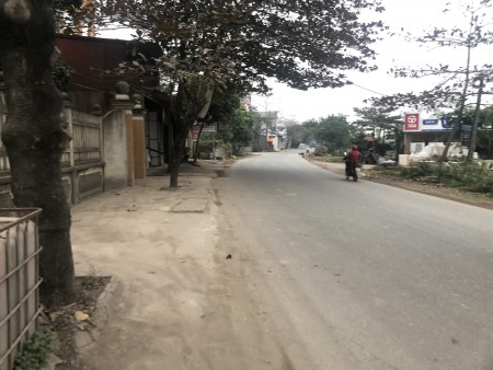 BÁN GẤP ĐẤT MẶT ĐƯỜNG QL2C GẦN CHỢ VÀNG, GẦN CTY GIÀY DA QUÁ LÝ TƯỞNG ĐỂ KINH DOANH