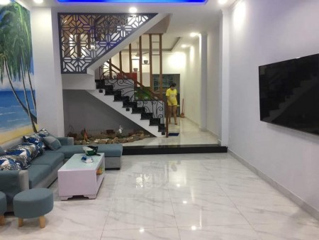 Nhà Bán Lê Hồng Phong Quận 10, 62.5m2, 2 Tầng, Hẻm Xe Hơi, 6.57 tỷ