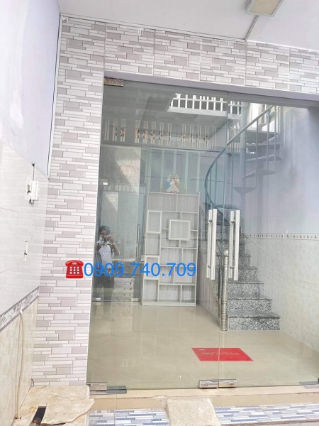 Cần tiền bán nhà đường Lê Đức Thọ Gò Vấp, 40m, 2 tầng, giá chỉ 3 tỷ.