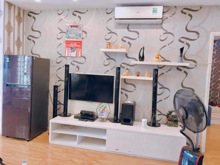 Cần bán gấp căn hộ 90m2 Era Town
