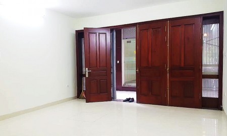 Bán nhà Phùng Hưng, Hà Đông, nhà đẹp đón TẾT, ô tô cất