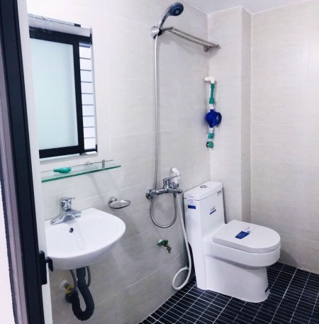 CẦN BÁN NHÀ NGÕ 63 TRẦN QUỐC VƯỢNG