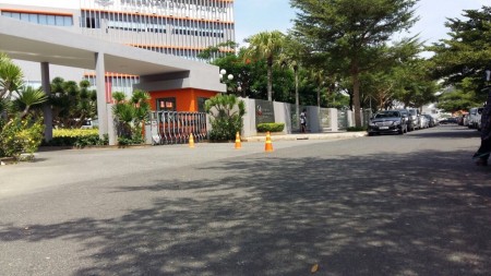 THANH LÝ RẺ VÀI LÔ ĐẤT BIỂN VIEW SÔNG NẰM ĐƯỜNG BIỂN ĐN VỀ HỘI AN SÁT FPT VÀ ONE WORLD