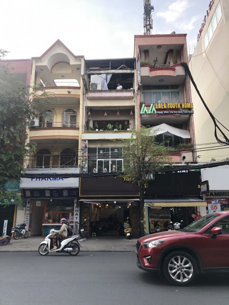 Tuyến đường kd Phan Văn Trị mt 3 lầu trống suốt