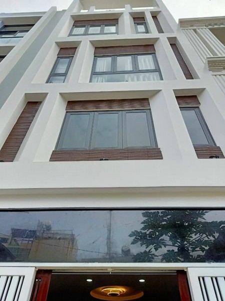 Bán nhà HXH ngay Ngô Tất Tố 70m2 1T3L, giá 7.5 tỷ