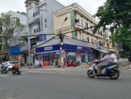 Nhà góc 2mt Trường Chinh, ngay khu sầm uất nhất tuyến đường