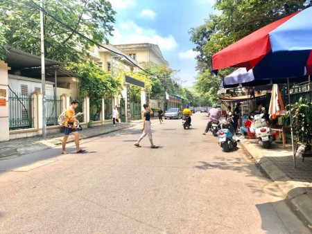 SIÊU PHẨM DOÃN KẾ THIỆN MT11M, 6TẦNG 50M2 OTO TRÁNH DOANH THU 50TR/TH