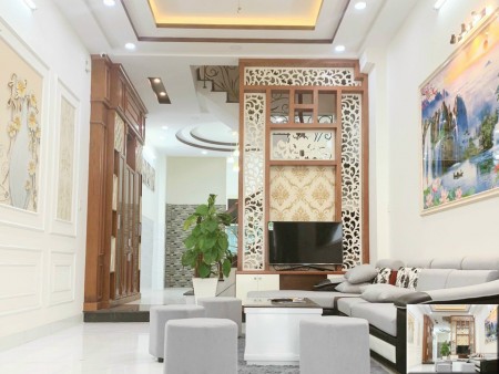 BÁN CĂN NHÀ GÒ VẤP HẺM XE HƠI QUANG TRUNG 3 TẦNG dt75M2 5 TỶ 650. LH 0866067089