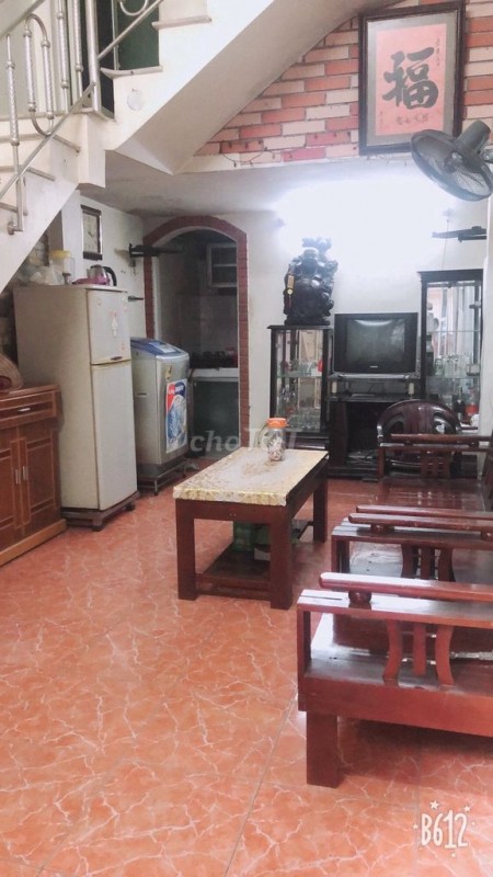 Cho thuê nhà 2,5 tầng 2 phòng ngủ tại ngõ 45 Thụy Phương, Bắc Từ Liêm, Hà Nội