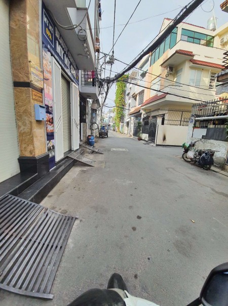 Nhà 3 Tầng Nguyễn Công Hoan Phú Nhuận DT38m2 Giá 4 Tỷ 5
