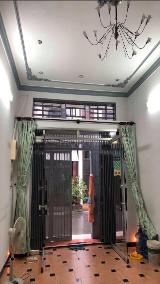 Nhà hẻm 8m P13 Q6. CXPL B. 5PN. 4m*17m. Giá 17t