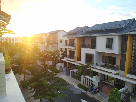 Nhà cực đẹp cho vợ chồng trẻ, giá nhỉnh 2 tỷ