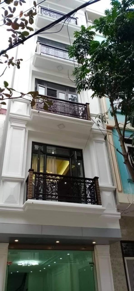 Chính chủ cần bán nhà ngõ Xã Đàn 2, Xã Đàn DT 52 m2 x 5 t, mt 7 m nhà nở hậu cách ô tô 30 m