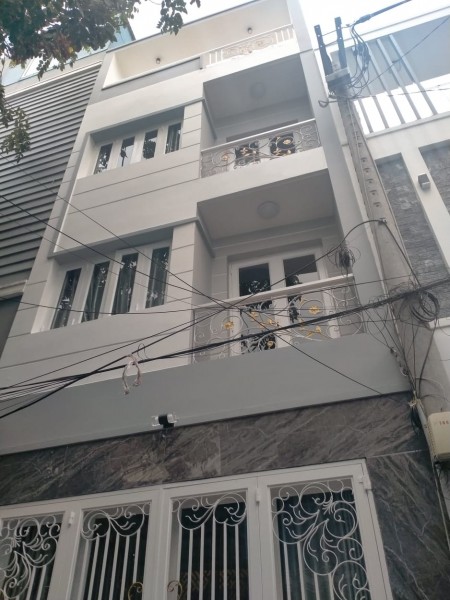 Bán nhà 480/Nguyễn Tri Phương Quận 10, 4 tầng, 40m2, giá 4 tỷ 9. Lh: 0399617998