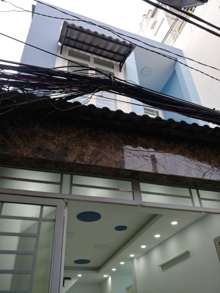 Bán nhà quận 4, đường Đoàn Văn Bơ, dt 68 m2, giá 3,7 tỷ (Nhà thật k ảo, k tiếp anh e môi giới)
