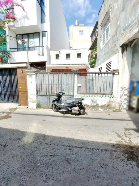 Nhà cấp 4, vị trí đẹp, nở hậu hẻm ôtô 90 Âu Dương Lân P2 Q8