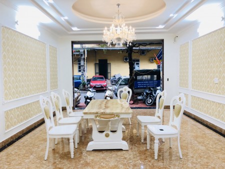 Bán nhà Bạch Mai- Trương Định, 68m2x5T, Thang Máy, Ôtô 7 chỗ vào nhà, Giá 7,8 tỷ