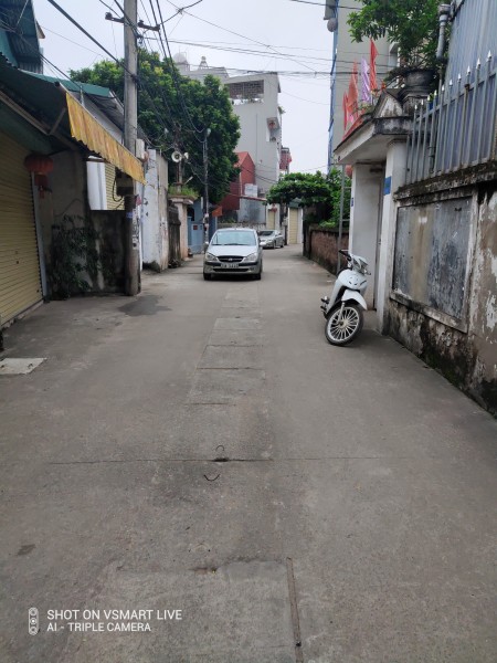 Cần Bán Nhà 3 tầng đường ô tô tránh nhau tại Biên Giang