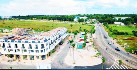 Bán nhà mặt tiền đường Huỳnh Văn Lũy – Phú Chánh