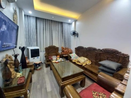 Bán nhà chính chủ tự xây mới 3 năm tặng full nội thất ở Hai Bà Trưng, tầm tiền vừa vặn chỉ 3 tỷ