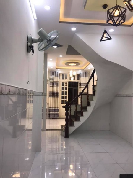 Bán nhà HXH 4m đường Tây Thạnh, 52m2, 3.5x15, chỉ 3.5 tỷ. LH: 0914648319. Công chứng ngay