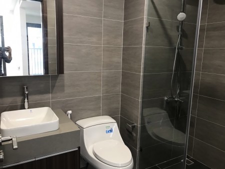 Vợ chồng tôi cần thanh lý nhanh CH 6th Element 59.8m2 2PN, 1WC tầng 20 view hồ starlake giá 2.25 tỷ
