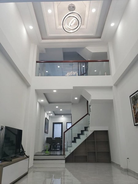 BÁN GẤP NHÀ ĐẸP HXH ĐƯỜNG 3/2 QUẬN 10, 51m2 (4x12.5) 5 TẦNG GIÁ 11 TỶ, NHÀ MỚI ĐẸP HIẾM