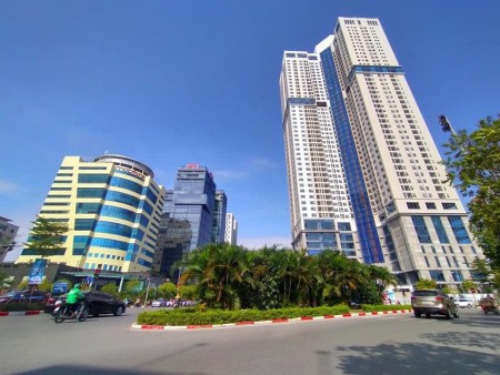 Chính chủ bán căn hộ chung cư goldenpark tower, Cầu Giấy, DT 95.6m2, Giá 45tr/m2 LH 0987186488