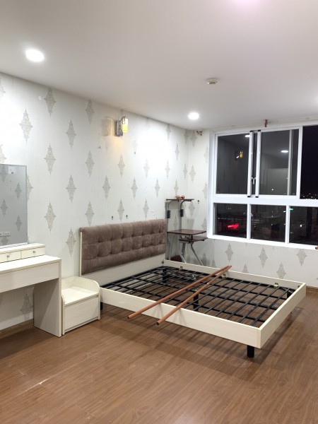 Cần bán chung cư The Harmona 2PN Lầu cao thoáng mát Q,Tân Bình