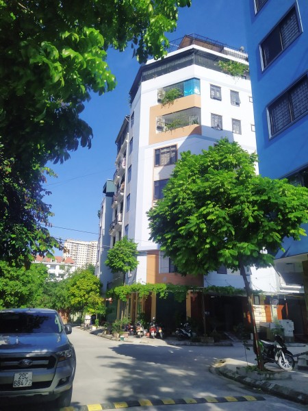 BÁN GẤP CCMN KIM MÃ 190M2 MT 16M LỢI NHUẬN CAO LH: 0335465961