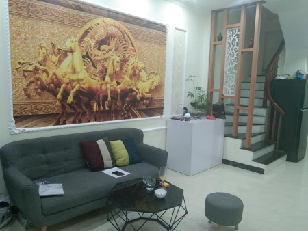 BÁN NHÀ GẤP ĐƯỜNG QUANG TRUNG, GẦN BẾN XE YÊN NGHĨA. 1,99 TỶ